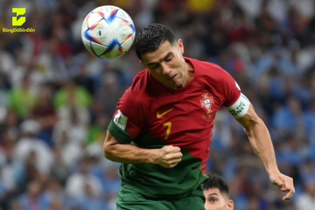 kỹ thuật bóng đá của ronaldo